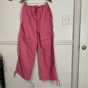 Tinceltown Pants Size M  Pockets Pink side pockets, two front and back cargo